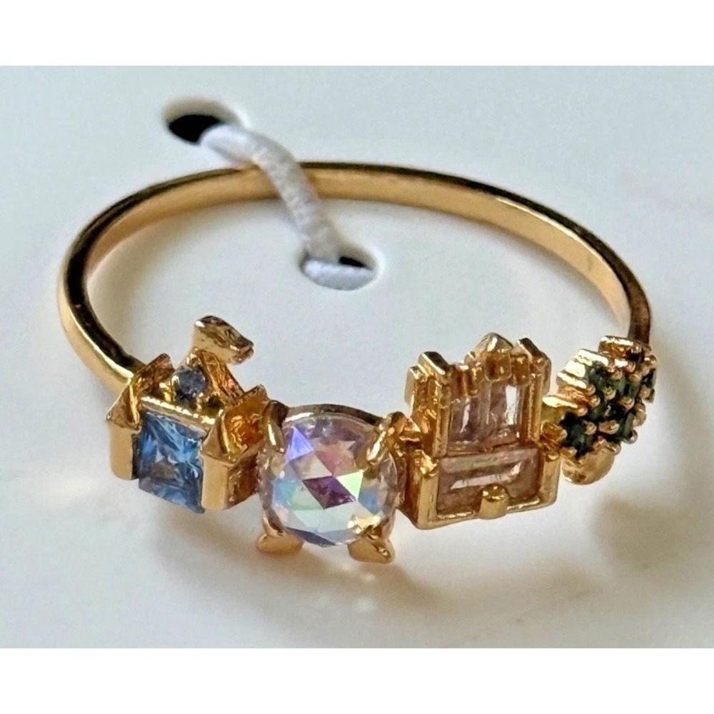 2026 Walt Disney World Parks 4 Parks Icons Gold Ring Girls Crew Size 8 NEW